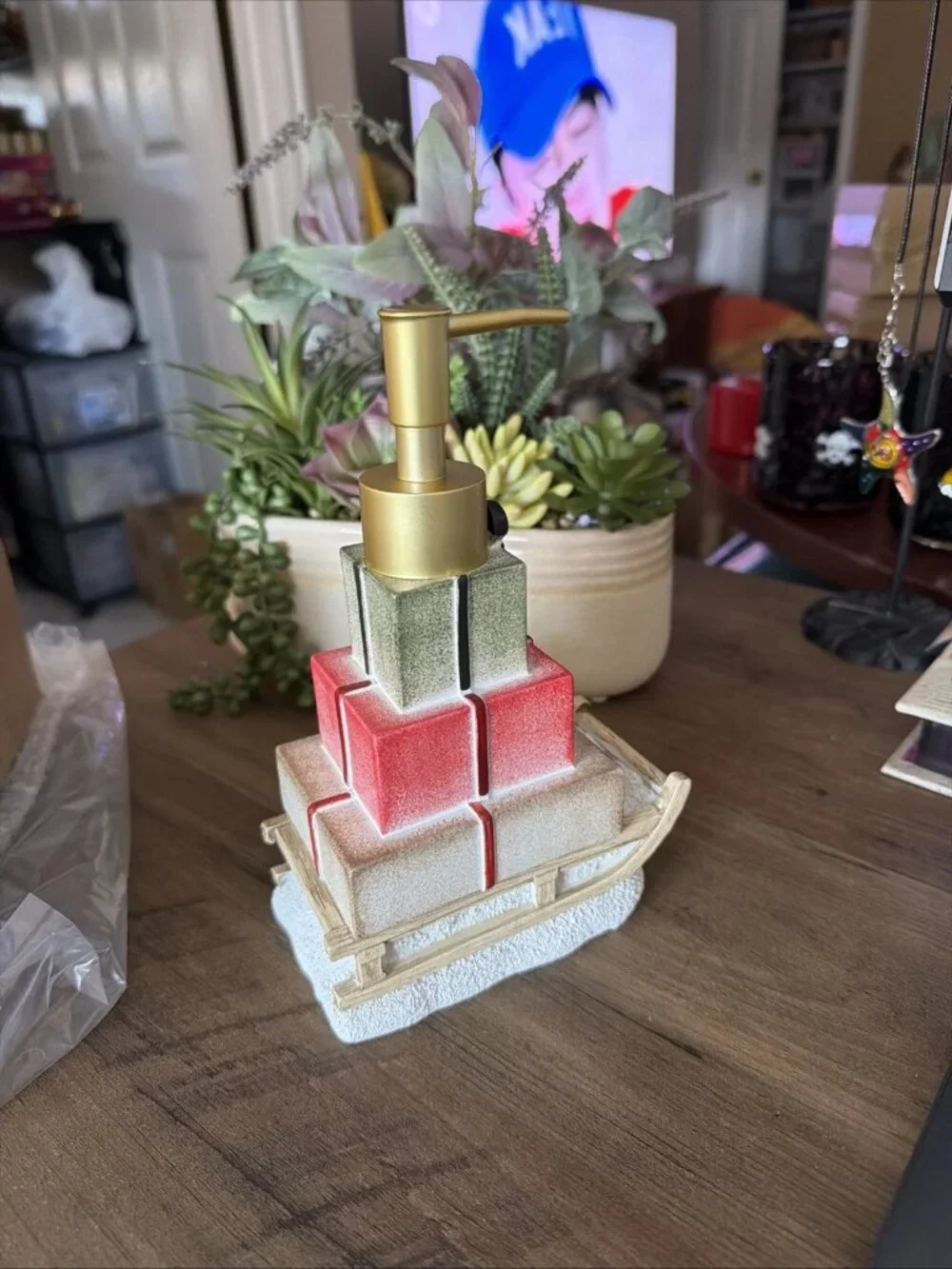 Avanti Holiday Countdown Soap/Lotion Dispenser